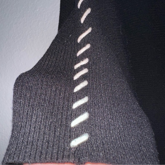 Womens Magaschoni Sweater Black color with White Trim Size 1X - Picture 6 of 9